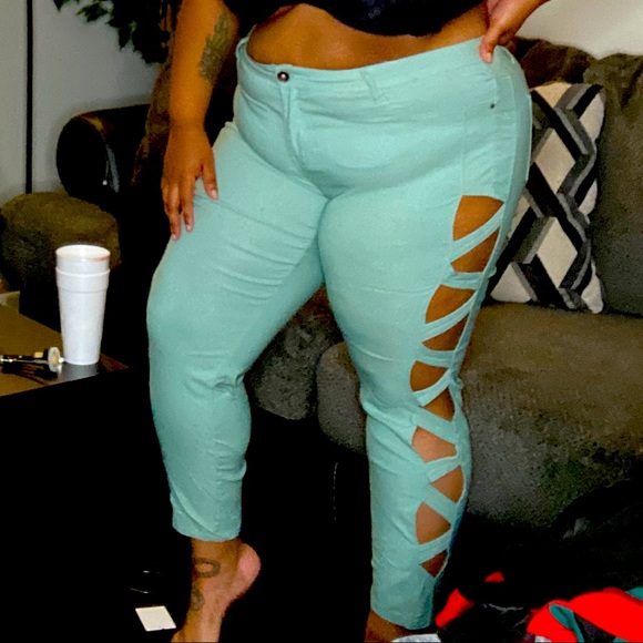 Pants - Picture 2 of 2